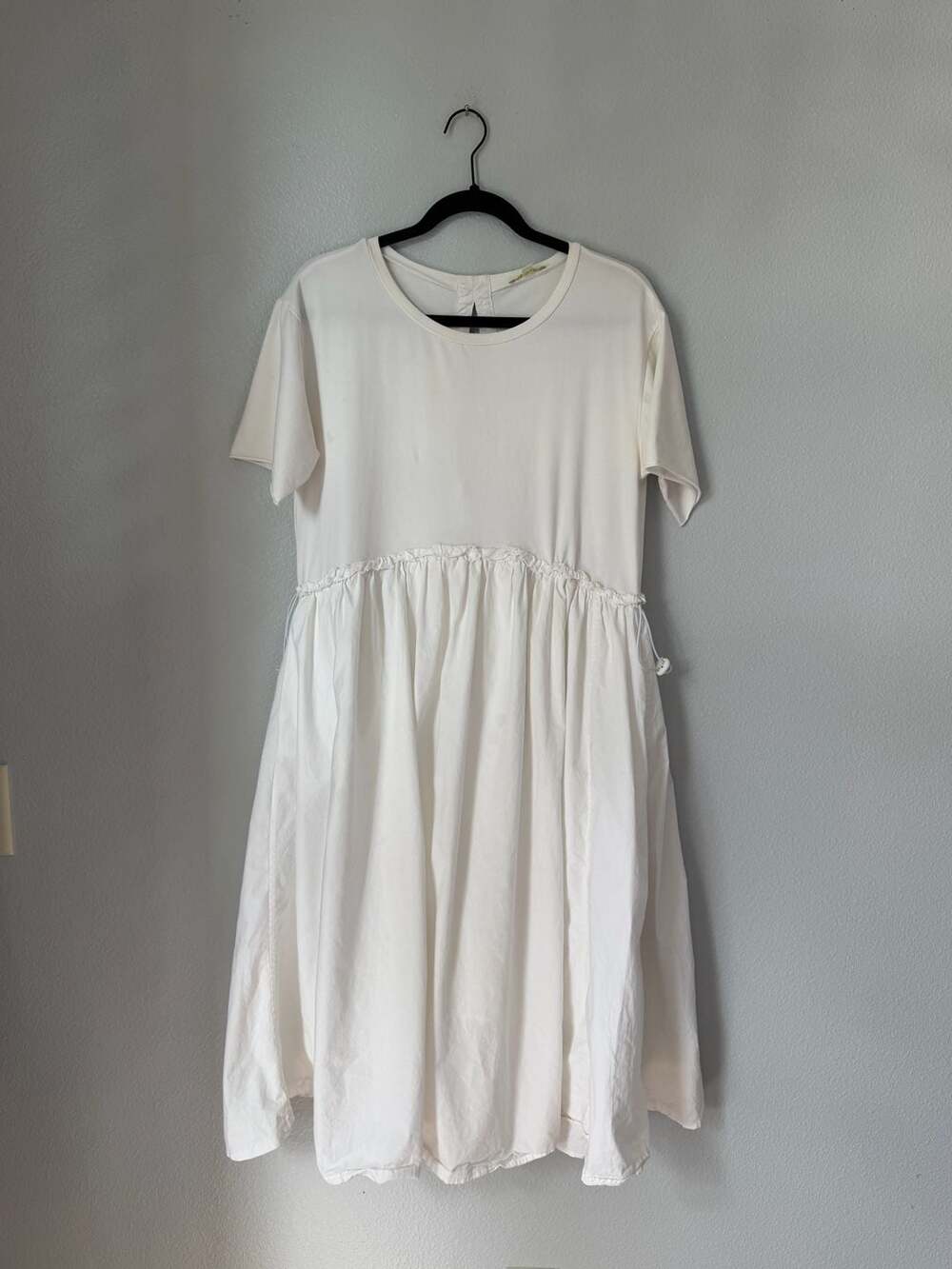 Gianni Bini Dress Size M White Short Sleeve Ruffle